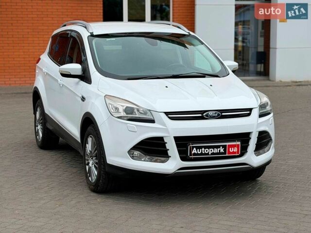Білий Форд Куга, об'ємом двигуна 2 л та пробігом 127 тис. км за 11490 $, фото 2 на Automoto.ua