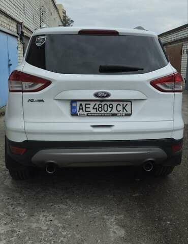 Белый Форд Куга, объемом двигателя 2 л и пробегом 135 тыс. км за 14500 $, фото 59 на Automoto.ua