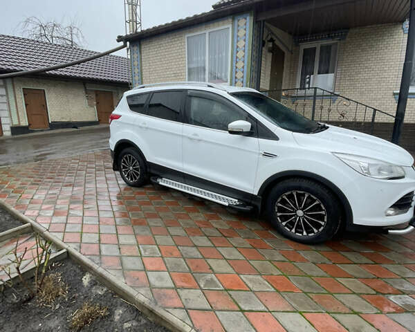 Білий Форд Куга, об'ємом двигуна 2 л та пробігом 301 тис. км за 12400 $, фото 23 на Automoto.ua