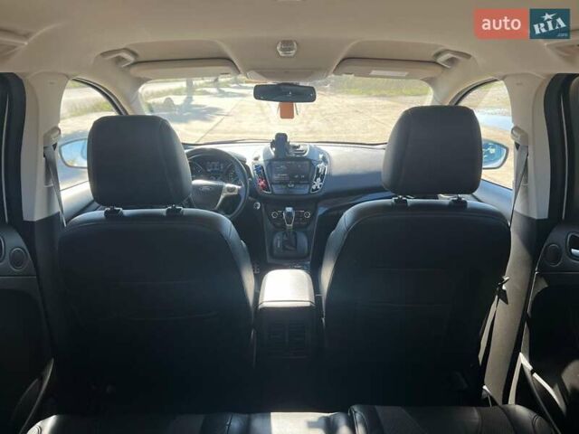 Белый Форд Куга, объемом двигателя 2 л и пробегом 117 тыс. км за 13000 $, фото 22 на Automoto.ua