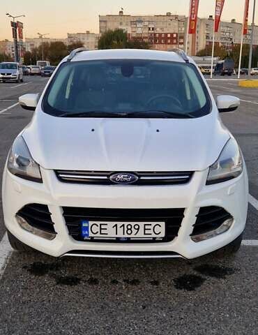 Форд Куга 2013 в Черновцах на Automoto.ua Белый Форд Куга, объемом двигателя 2 л и пробегом 211 тыс. км за 13999 $, фото 8 на Automoto.ua