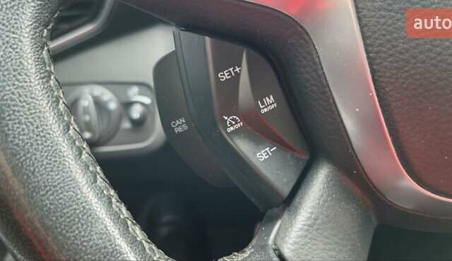 Белый Форд Куга, объемом двигателя 2 л и пробегом 135 тыс. км за 14500 $, фото 85 на Automoto.ua