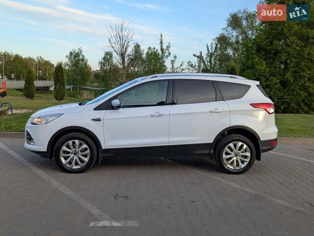 Белый Форд Куга, объемом двигателя 2 л и пробегом 130 тыс. км за 14100 $, фото 3 на Automoto.ua