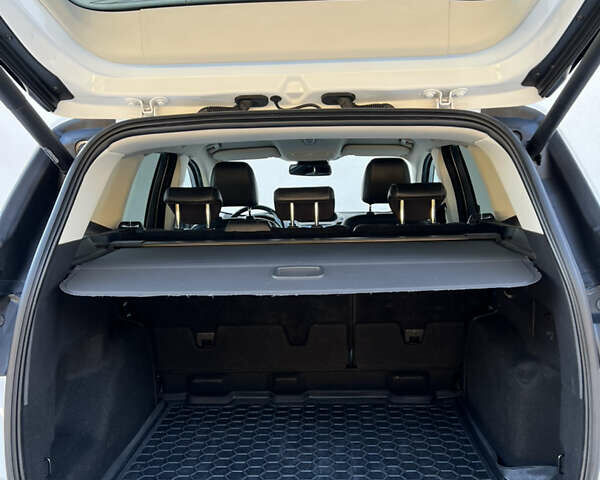 Білий Форд Куга, об'ємом двигуна 2 л та пробігом 198 тис. км за 11800 $, фото 56 на Automoto.ua