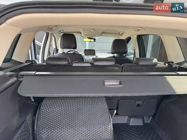 Білий Форд Куга, об'ємом двигуна 2 л та пробігом 182 тис. км за 15000 $, фото 17 на Automoto.ua