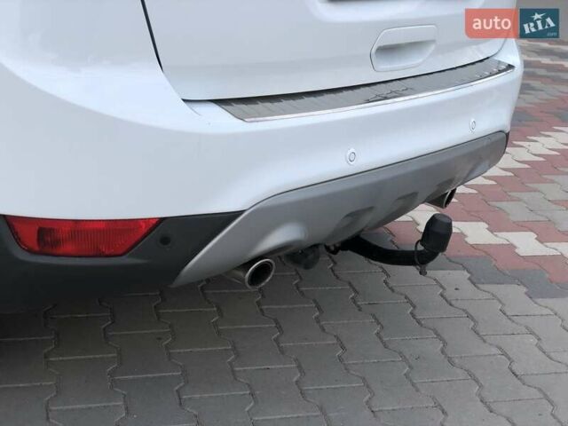 Білий Форд Куга, об'ємом двигуна 2 л та пробігом 200 тис. км за 13200 $, фото 8 на Automoto.ua
