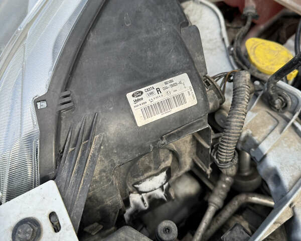 Форд Куга 2013 у Києві на Automoto.ua Білий Форд Куга, об'ємом двигуна 1.6 л та пробігом 126 тис. км за 13000 $, фото 37 на Automoto.ua