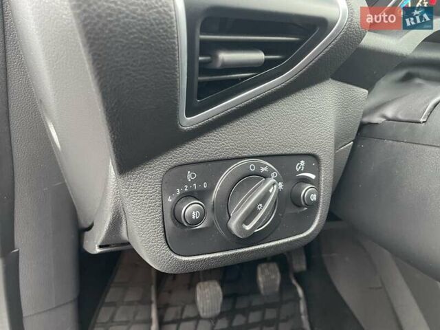 Белый Форд Куга, объемом двигателя 2 л и пробегом 182 тыс. км за 11950 $, фото 32 на Automoto.ua