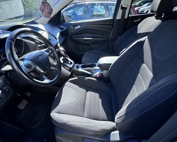 Белый Форд Куга, объемом двигателя 2 л и пробегом 110 тыс. км за 15000 $, фото 8 на Automoto.ua