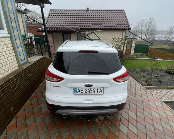 Білий Форд Куга, об'ємом двигуна 2 л та пробігом 301 тис. км за 12400 $, фото 32 на Automoto.ua