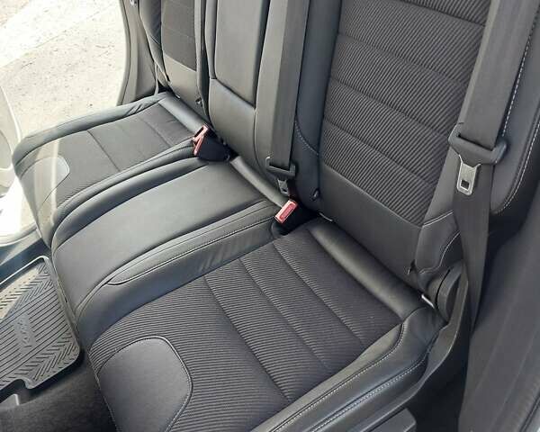 Белый Форд Куга, объемом двигателя 2 л и пробегом 201 тыс. км за 13400 $, фото 12 на Automoto.ua