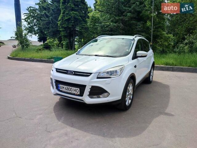 Білий Форд Куга, об'ємом двигуна 2 л та пробігом 204 тис. км за 14300 $, фото 11 на Automoto.ua