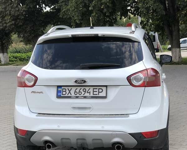 Білий Форд Куга, об'ємом двигуна 2 л та пробігом 200 тис. км за 13200 $, фото 6 на Automoto.ua