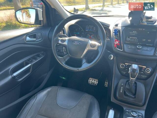 Белый Форд Куга, объемом двигателя 2 л и пробегом 117 тыс. км за 13000 $, фото 17 на Automoto.ua