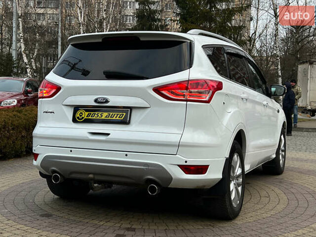 Белый Форд Куга, объемом двигателя 2 л и пробегом 201 тыс. км за 13999 $, фото 6 на Automoto.ua