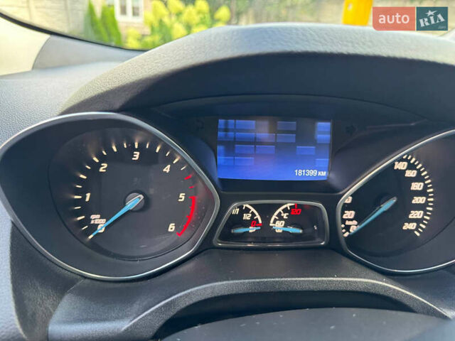 Білий Форд Куга, об'ємом двигуна 2 л та пробігом 182 тис. км за 15000 $, фото 9 на Automoto.ua