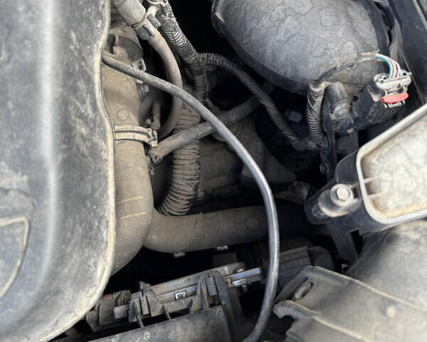 Форд Куга 2013 у Києві на Automoto.ua Білий Форд Куга, об'ємом двигуна 1.6 л та пробігом 126 тис. км за 13000 $, фото 35 на Automoto.ua