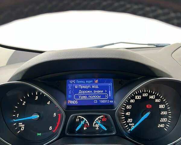 Білий Форд Куга, об'ємом двигуна 2 л та пробігом 198 тис. км за 11800 $, фото 45 на Automoto.ua