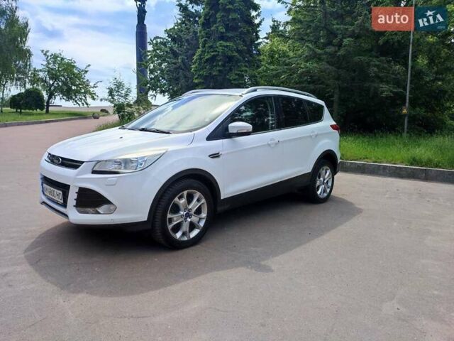 Білий Форд Куга, об'ємом двигуна 2 л та пробігом 204 тис. км за 14300 $, фото 12 на Automoto.ua