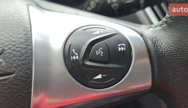 Белый Форд Куга, объемом двигателя 2 л и пробегом 135 тыс. км за 14500 $, фото 29 на Automoto.ua