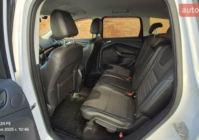 Белый Форд Куга, объемом двигателя 2 л и пробегом 175 тыс. км за 14100 $, фото 4 на Automoto.ua