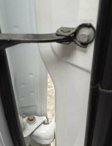 Белый Форд Куга, объемом двигателя 2 л и пробегом 135 тыс. км за 14500 $, фото 31 на Automoto.ua