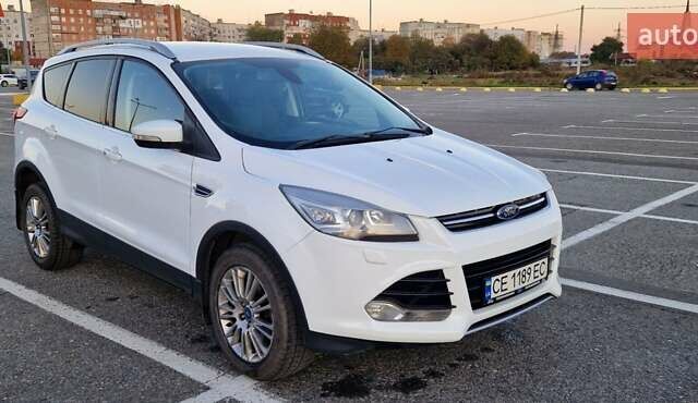 Форд Куга 2013 в Черновцах на Automoto.ua Белый Форд Куга, объемом двигателя 2 л и пробегом 211 тыс. км за 13999 $, фото 11 на Automoto.ua
