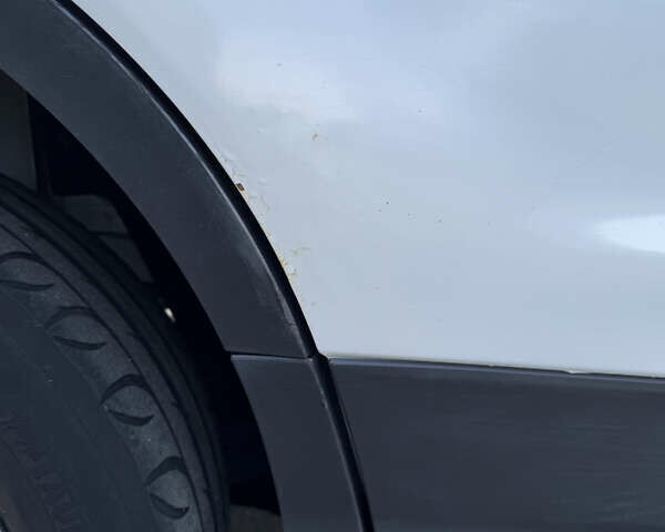 Форд Куга 2013 у Києві на Automoto.ua Білий Форд Куга, об'ємом двигуна 1.6 л та пробігом 126 тис. км за 13000 $, фото 20 на Automoto.ua