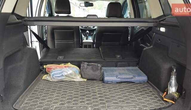 Белый Форд Куга, объемом двигателя 2 л и пробегом 135 тыс. км за 14500 $, фото 45 на Automoto.ua