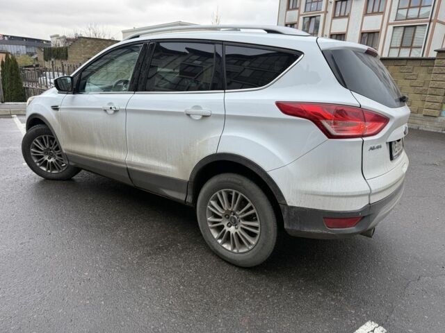 Білий Форд Куга, об'ємом двигуна 2 л та пробігом 135 тис. км за 13300 $, фото 3 на Automoto.ua