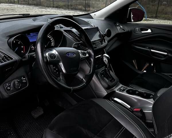 Белый Форд Куга, объемом двигателя 2 л и пробегом 135 тыс. км за 13000 $, фото 6 на Automoto.ua