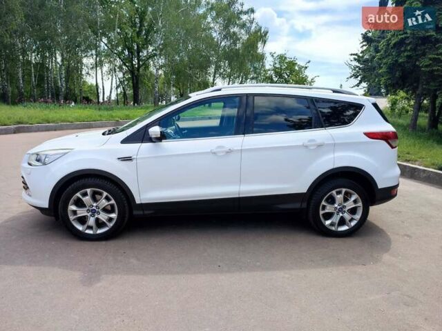 Білий Форд Куга, об'ємом двигуна 2 л та пробігом 204 тис. км за 14300 $, фото 13 на Automoto.ua