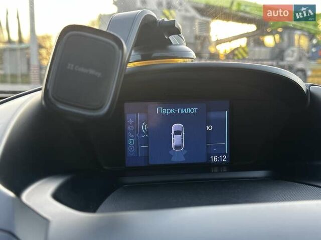 Білий Форд Куга, об'ємом двигуна 2 л та пробігом 170 тис. км за 13499 $, фото 25 на Automoto.ua