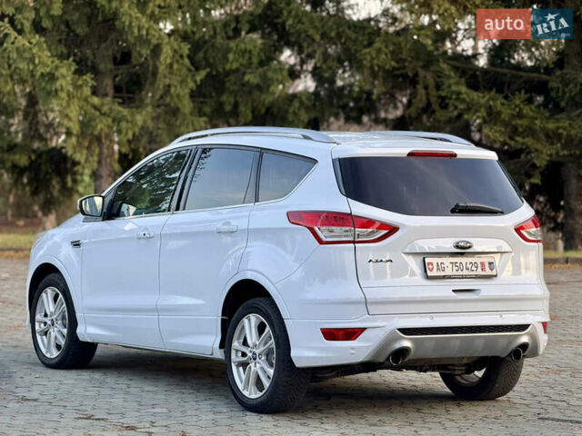 Білий Форд Куга, об'ємом двигуна 2 л та пробігом 205 тис. км за 16499 $, фото 8 на Automoto.ua