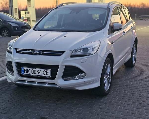 Білий Форд Куга, об'ємом двигуна 2 л та пробігом 160 тис. км за 15900 $, фото 9 на Automoto.ua