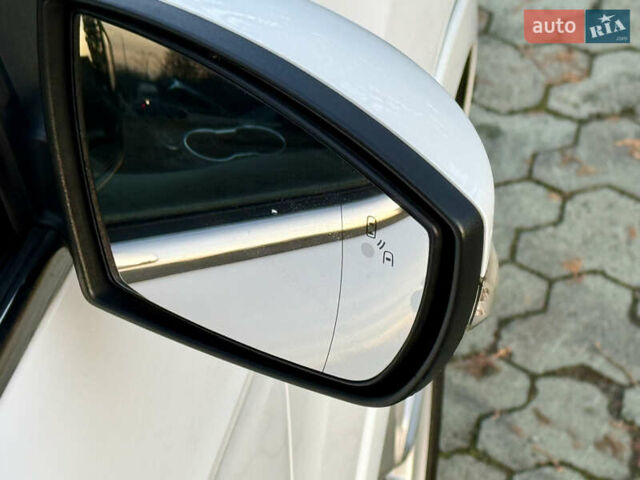 Білий Форд Куга, об'ємом двигуна 2 л та пробігом 205 тис. км за 16499 $, фото 30 на Automoto.ua