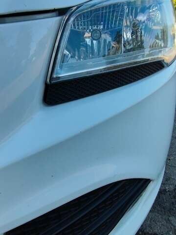 Белый Форд Куга, объемом двигателя 2 л и пробегом 203 тыс. км за 12300 $, фото 7 на Automoto.ua