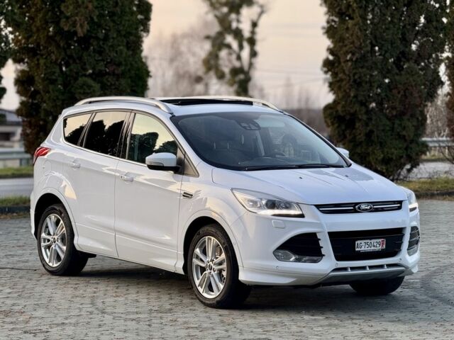 Білий Форд Куга, об'ємом двигуна 2 л та пробігом 205 тис. км за 16499 $, фото 2 на Automoto.ua