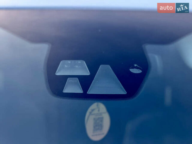 Білий Форд Куга, об'ємом двигуна 2 л та пробігом 205 тис. км за 16499 $, фото 15 на Automoto.ua