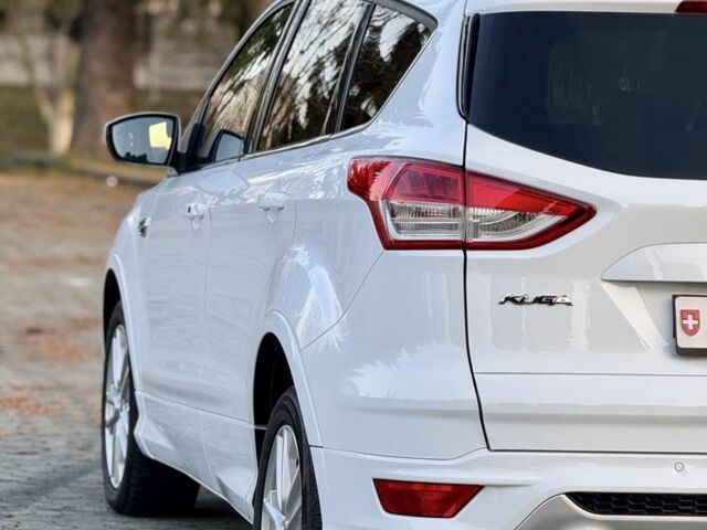 Білий Форд Куга, об'ємом двигуна 2 л та пробігом 205 тис. км за 16499 $, фото 13 на Automoto.ua