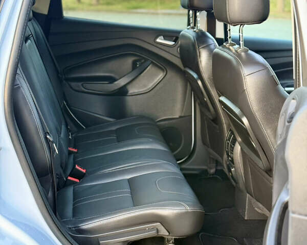 Білий Форд Куга, об'ємом двигуна 2 л та пробігом 205 тис. км за 16499 $, фото 64 на Automoto.ua