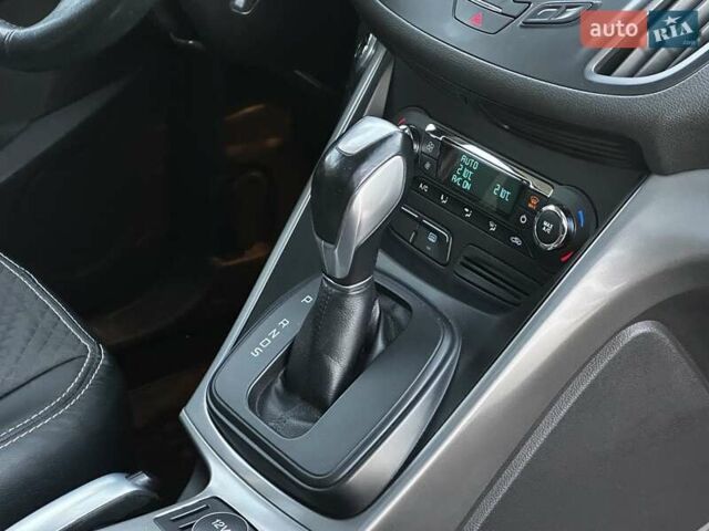 Білий Форд Куга, об'ємом двигуна 2 л та пробігом 170 тис. км за 13499 $, фото 33 на Automoto.ua