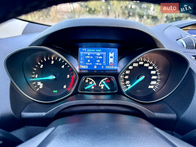 Білий Форд Куга, об'ємом двигуна 2 л та пробігом 205 тис. км за 16499 $, фото 38 на Automoto.ua