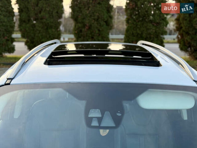 Білий Форд Куга, об'ємом двигуна 2 л та пробігом 205 тис. км за 16499 $, фото 16 на Automoto.ua