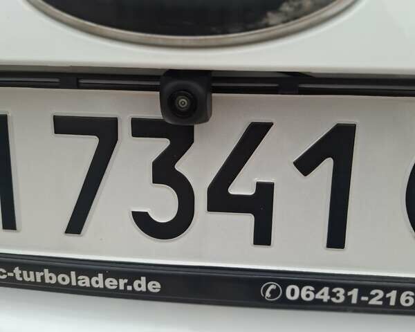Білий Форд Куга, об'ємом двигуна 2 л та пробігом 183 тис. км за 13500 $, фото 19 на Automoto.ua