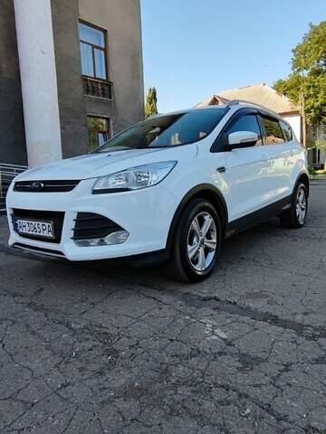 Белый Форд Куга, объемом двигателя 2 л и пробегом 203 тыс. км за 12300 $, фото 8 на Automoto.ua