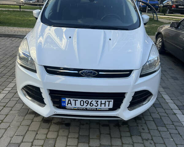 Белый Форд Куга, объемом двигателя 0 л и пробегом 230 тыс. км за 13500 $, фото 2 на Automoto.ua