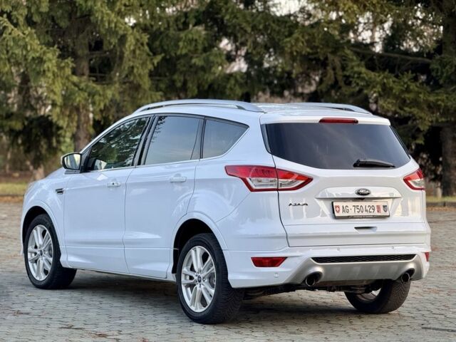 Білий Форд Куга, об'ємом двигуна 2 л та пробігом 205 тис. км за 16499 $, фото 6 на Automoto.ua