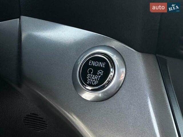 Білий Форд Куга, об'ємом двигуна 2 л та пробігом 170 тис. км за 13499 $, фото 26 на Automoto.ua