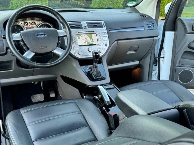 Белый Форд Куга, объемом двигателя 2 л и пробегом 125 тыс. км за 7600 $, фото 18 на Automoto.ua